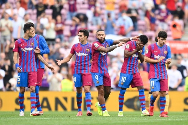 Barcelona em campo. (Foto: Getty Images)