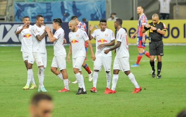 O RB Bragantino conta com 33 pontos no Brasileirão. (Foto: Jhony Pinho/AGIF)