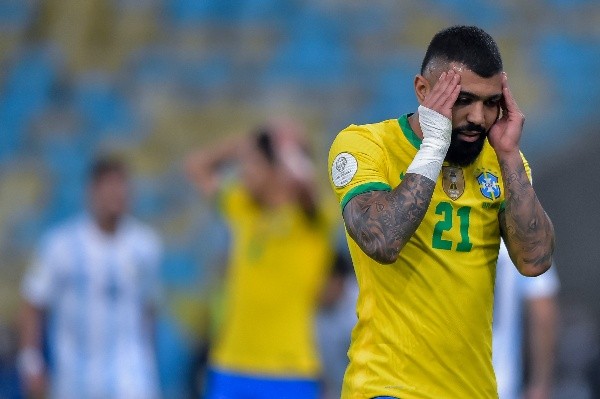 Gabigol é um dos desfalques do Flamengo nos jogos contra o Bragantino e o Fortaleza | Crédito: Thiago Ribeiro/AGIF