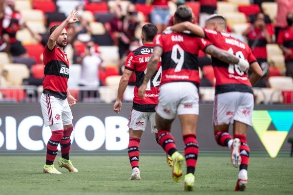 Flamengo terá quatro desfalques por convocação para cumprir Data Fifa, nas partidas contra o Bragantino e o Fortaleza | Crédito: Thiago Ribeiro/AGIF