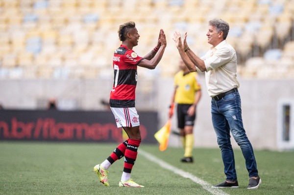 Bruno Henrique marcou o segundo gol da partida | Crédito: Thiago Ribeiro/AGIF Bruno Henrique marcou o segundo gol da partida | Crédito: Thiago Ribeiro/AGIF