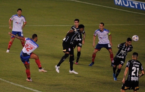 Bahia x Corinthians pelo primeiro turno do Campeonato Brasileiro. (Foto: Jhony Pinho/AGIF)