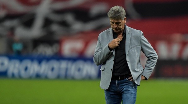RJ - Rio de Janeiro - 08/08/2021 - BRASILEIRO A 2021, FLAMENGO X INTERNACIONAL - Renato Gaucho tecnico do Flamengo durante partida contra o Internacional no estadio Maracana pelo campeonato Brasileiro A 2021. Foto: Thiago Ribeiro/AGIF RJ - Rio de Janeiro - 08/08/2021 - BRASILEIRO A 2021, FLAMENGO X INTERNACIONAL - Renato Gaucho tecnico do Flamengo durante partida contra o Internacional no estadio Maracana pelo campeonato Brasileiro A 2021. Foto: Thiago Ribeiro/AGIF