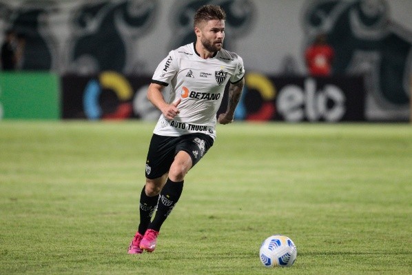PA - Belem - 02/06/2021 - COPA DO BRASIL 2021, REMO X ATLETICO-MG - Eduardo Sasha jogador do Atletico-MG durante partida contra o Remo no estadio Baenao pelo campeonato Copa do Brasil 2021. Foto: Fernando Torres/AGIF PA - Belem - 02/06/2021 - COPA DO BRASIL 2021, REMO X ATLETICO-MG - Eduardo Sasha jogador do Atletico-MG durante partida contra o Remo no estadio Baenao pelo campeonato Copa do Brasil 2021. Foto: Fernando Torres/AGIF