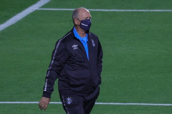 Felipão não é mais o técnico do Grêmio. (Foto: Marcello Zambrana/AGIF)