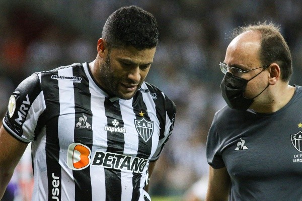 Hulk deixou a partida contra o Ceará sentindo um desconforto na coxa esquerda