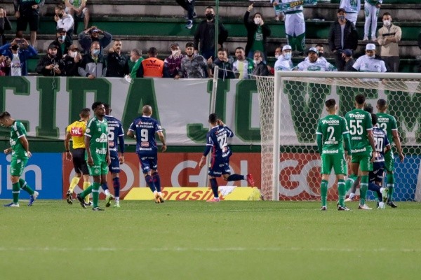 Fortaleza marcou em lance polêmico no final partida gol da vitória contra a Chape