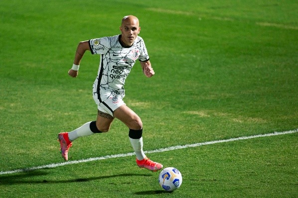 Lateral-esquerdo falou sobre o lance do gol sofrido