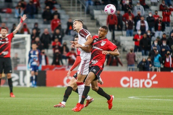 Flamengo empatou a partida no última lance da partida
