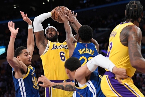 Lakers e Warrios. (Foto: Getty Images)