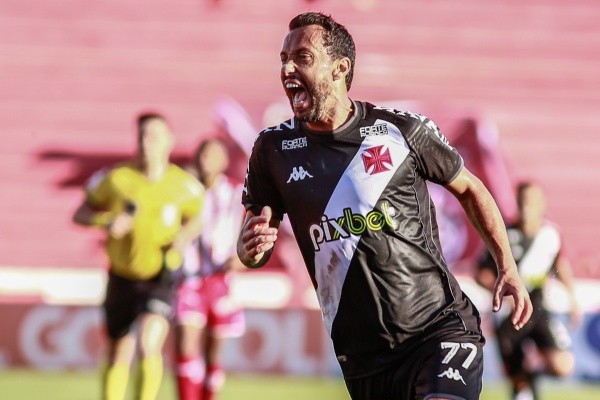 Nenê foi o destaque do Vasco