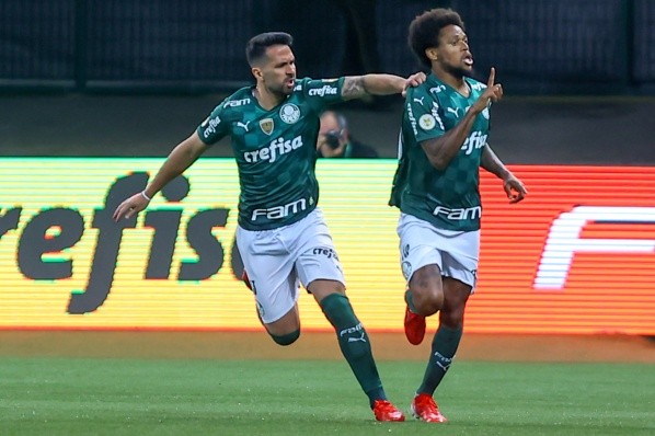 Luiz Adriano Palmeiras