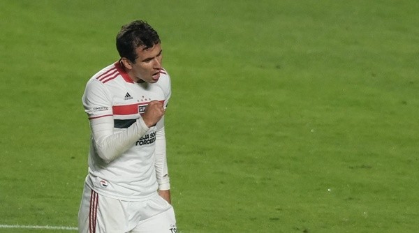 SP - Sao Paulo - 08/06/2021 - COPA DO BRASIL 2021, SAO PAULO X 4 DE JULHO - Pablo jogador do Sao Paulo comemora seu gol durante partida contra o 4 de Julho no estadio Morumbi pelo campeonato Copa do Brasil 2021. Foto: Marcello Zambrana/AGIF SP - Sao Paulo - 08/06/2021 - COPA DO BRASIL 2021, SAO PAULO X 4 DE JULHO - Pablo jogador do Sao Paulo comemora seu gol durante partida contra o 4 de Julho no estadio Morumbi pelo campeonato Copa do Brasil 2021. Foto: Marcello Zambrana/AGIF