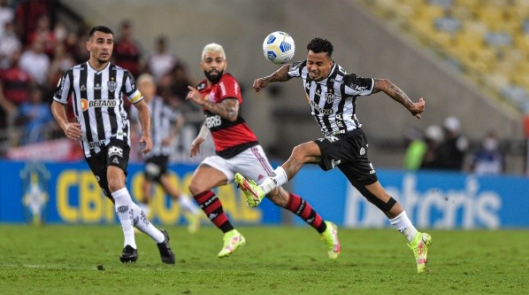 RJ - Rio de Janeiro - 30/10/2021 - BRASILEIRO A 2021, FLAMENGO X ATLETICO-MG - Allan jogador do Atletico-MG durante partida contra o Flamengo no estadio Maracana pelo campeonato Brasileiro A 2021. Foto: Thiago Ribeiro/AGIF