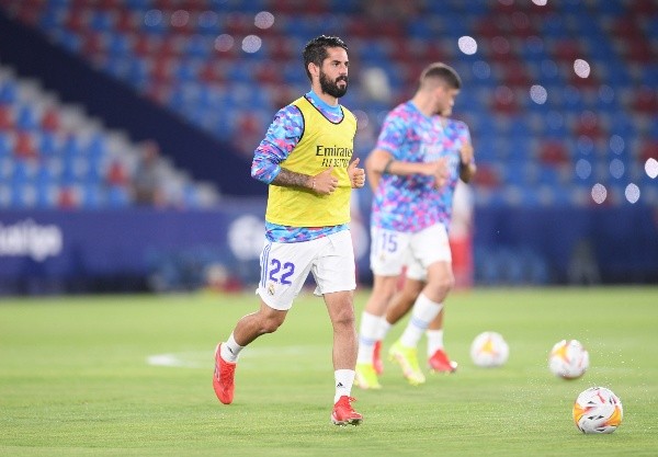 Aitor Alcalde/Getty Images - Isco: Fim da fila com Ancelotti