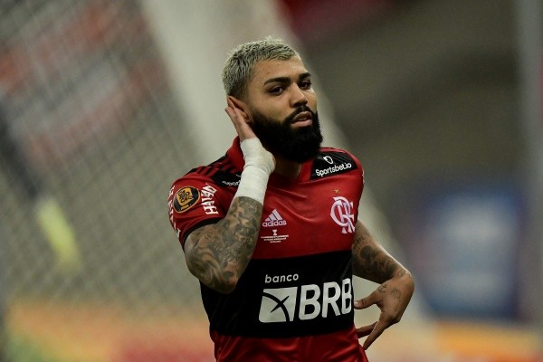 Foto: Thiago Ribeiro/AGIF | Gabigol provoca athleticanos na Arena da Baixada