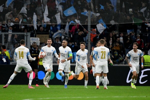 Olympique de Marseille comemorando gol. (Foto: Getty Images)