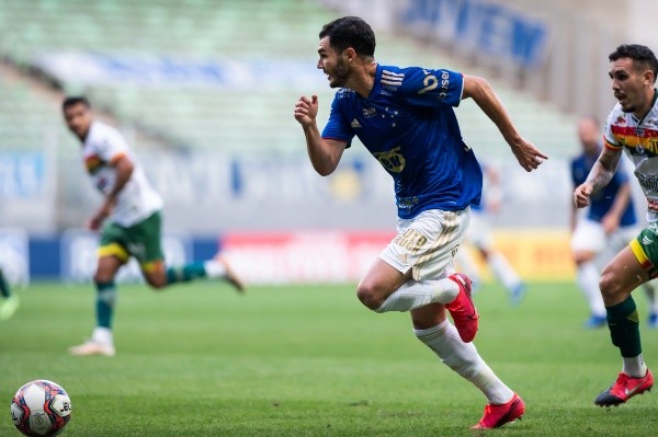 Foto: Bruno Haddad/Cruzeiro (Flickr) – Lateral Jean Victor