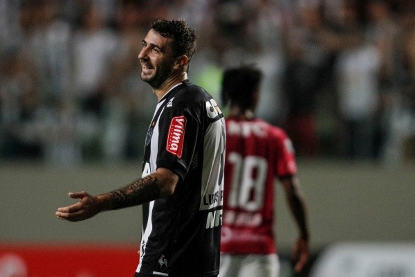Lucas Pratto elege ex- Atlético como pior treinador de sua carreira