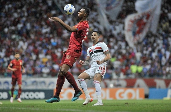 Bahia vence o São Paulo por 1 x 0. (Foto:  Jhony Pinho/AGIF)