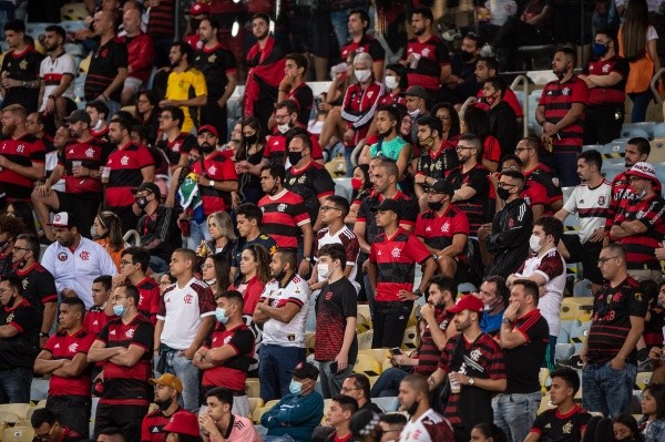 Torcida do Flamengo. (Foto: Thiago Ribeiro/AGIF)