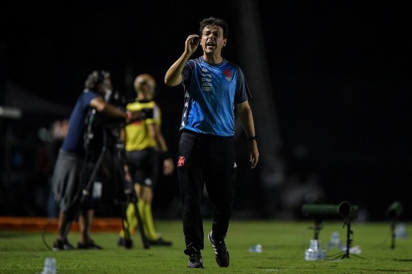 Foto: Thiago Ribeiro/AGIF - O técnico falou sobre a queda de rendimento da equipe