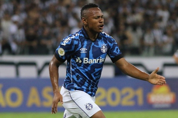 Foto:Fernando Moreno/AGIF | Campaz deve ser titular diante do Fluminense