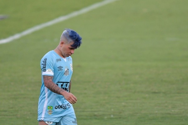 Foto: Thiago Ribeiro/AGIF - Com o retorno ao Brasil, o atacante espera retornar aos tempos de glória