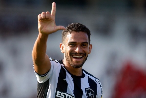 Foto: Vitor Silva/Botafogo – Marco Antônio está emprestado até dezembro e Bahia só aceita negociar meia em definitivo