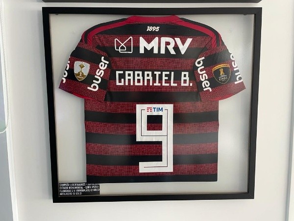 Camisa utilizada por Gabigol, na Libertadores 2019, está em São Paulo, na casa dos pais