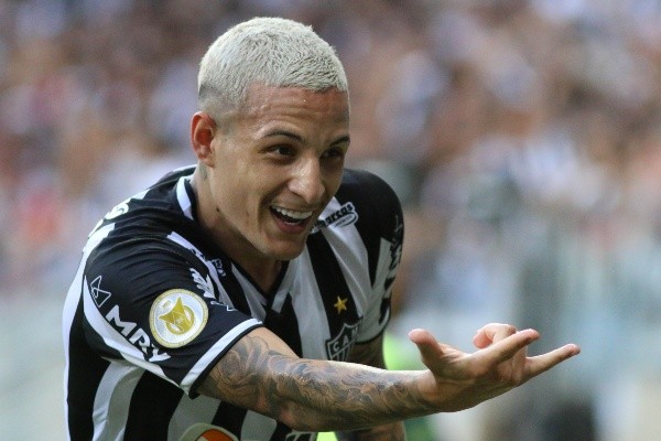 Guilherme Arana almeja Tri do Brasileiro com o Atlético Mineiro e relembra títulos conquistados no Corinthians (Foto: Fernando Moreno/AGIF)