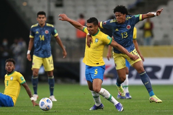  Alexandre Schneider/Getty Images/ Casemiro está suspenso e não enfrenta a Argentina pelas Eliminatórias da Copa do Mundo. 