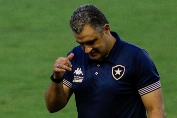 Foto: Rafael Vieira/AGIF | Chamusca foi demitido após baixo rendimento da equipe e eliminação precoce na Copa do Brasil