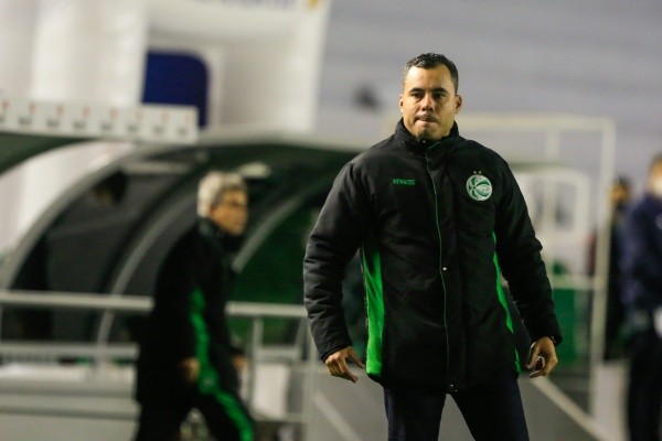 Luiz Erbes/AGIF/ Jair Ventura no comando do Juventude. 