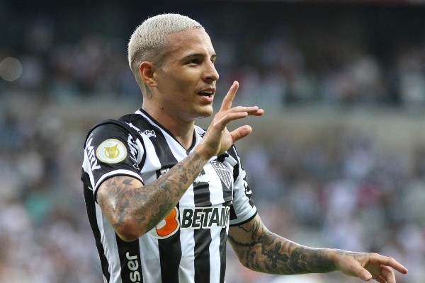 Guilherme Arana fala sobre possíveis propostas para deixar o Atlético Mineiro (Foto: Fernando Moreno/AGIF)