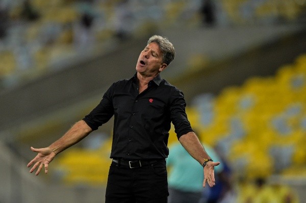 Renato Gaúcho detona arbitragem e afirma que Flamengo está sendo prejudicado (Foto: Thiago Ribeiro/AGIF)