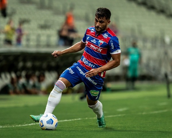 Foto: Pedro Chaves/AGIF -Ronald jogador do Fortaleza durante partida contra o Palmeiras