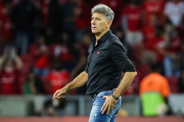 Foto: Renato Gaúcho está buscando reconquistar a confiança do torcedor rubro-negro