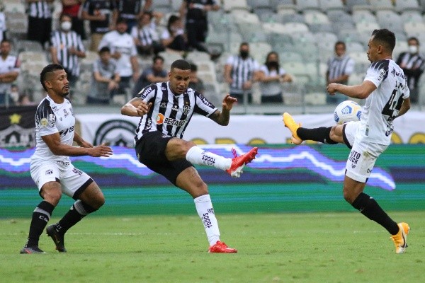 Foto: Fernando Moreno/AGIF - O Galo pode ser Campeão no próximo final de semana