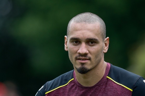 Foto:Marcello Zambrana/AGIF – Zagueiro de 33 anos está livre desde que deixou o mundo árabe, em junho