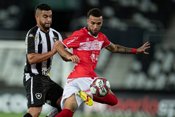 Foto: Jorge Rodrigues/AGIF/ Barreto em campo.