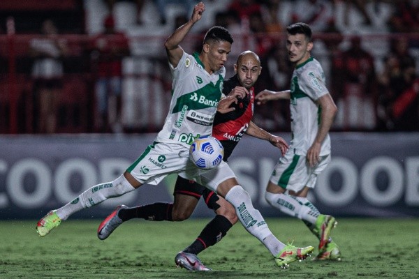 Foto: Heber Gomes/AGIF/ Juventude em campo contra o Atlético-GO Foto: Heber Gomes/AGIF/ Juventude em campo contra o Atlético-GO
