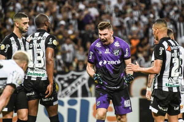 Ceará comemorou a vitória contra o Corinthians