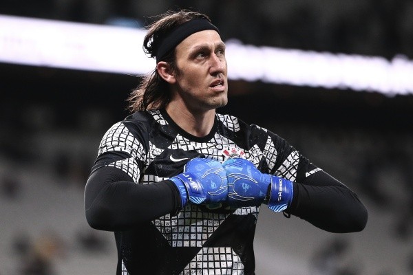 Foto: Ettore Chiereguini/AGIF | Cássio é um dos remanescentes do Corinthians da vitória de 2015