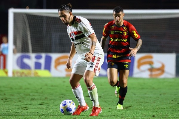 Foto: Marcello Zambrana/AGIF | Contrato de Benítez vai até fim da temporada