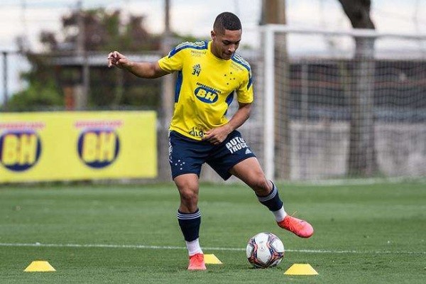 Gustavo Aleixo/ Cruzeiro – Vitor Roque, joia da base da Raposa