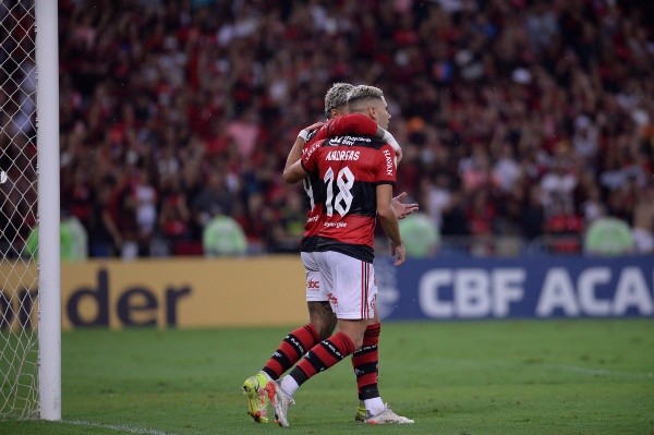 Jogadores fizeram questão de exaltar Andreas Pereira