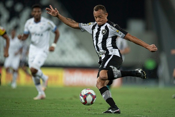 Foto: Jorge Rodrigues/AGIF - Pode ter seu contrato prolongado conforme desempenho apresentado