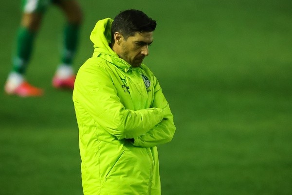 Foto: Pedro H. Tesch/AGIF – Abel tem contrato com o Verdão até 2022