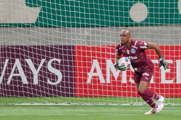 Foto: (Marcello Zambrana/AGIF) - Jailson pode pintar no Vasco para a temporada de 2022